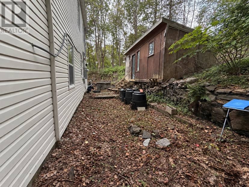 9 Milton Drive — photo 16 of 22