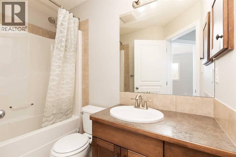 610 Silkstone Point W — photo 14 of 30