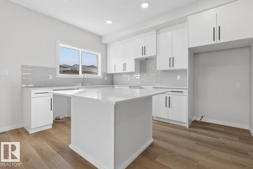 37 Clydesdale LN — photo 19 of 38