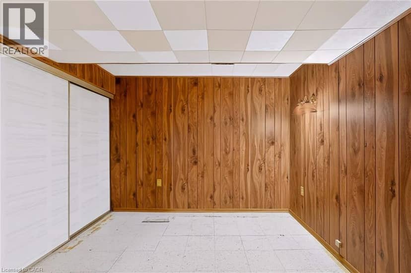 15 CLEARWATER Drive — photo 31 of 40