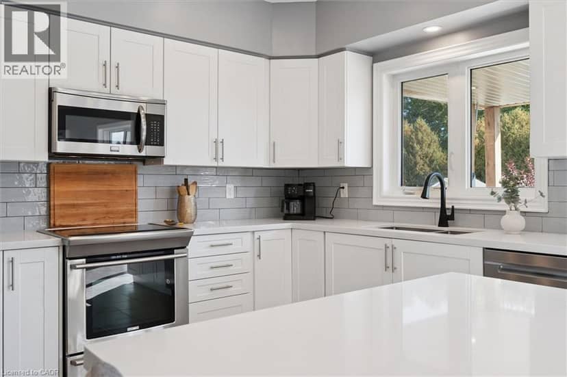 106 RYAN Street — photo 13 of 40