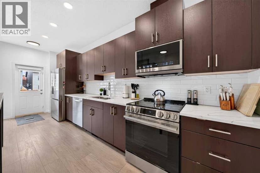 52 Evansborough Way NW — photo 9 of 40