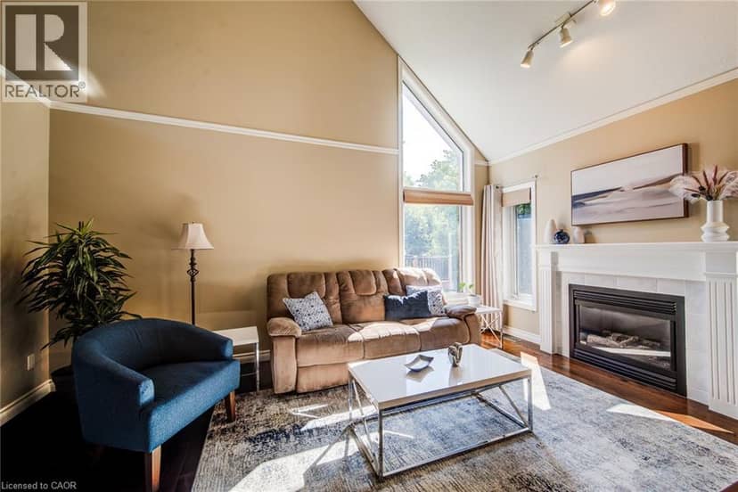 39 OLIVER Court SE, Kitchener, photo 8