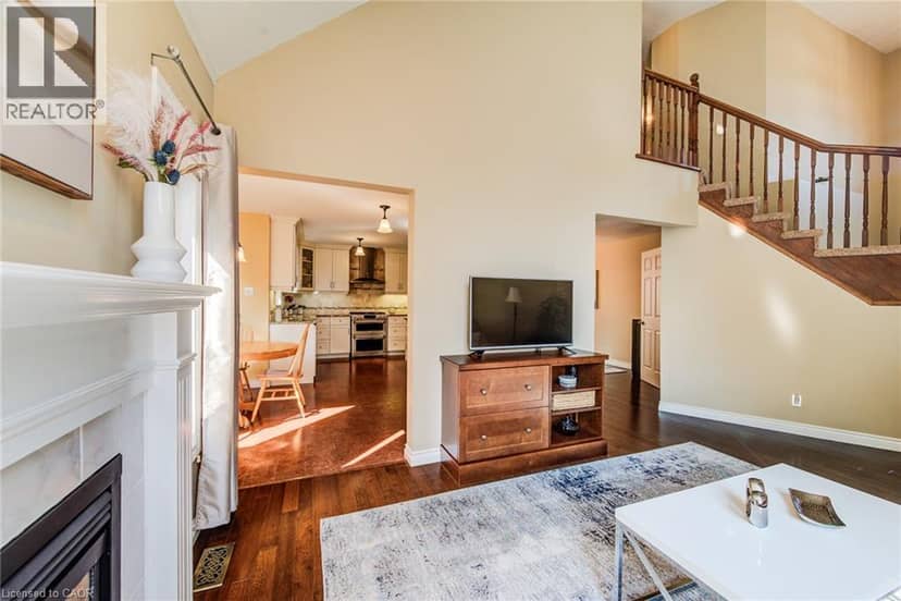 39 OLIVER Court SE — photo 10 of 40