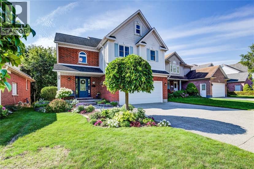 39 OLIVER Court SE, Kitchener, photo 2