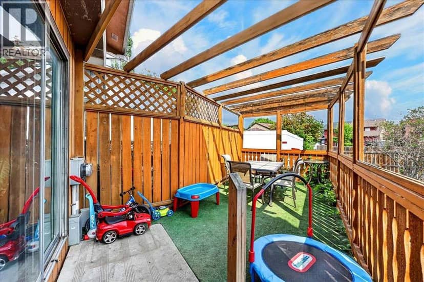 672 Whiteridge Way NE — photo 33 of 37