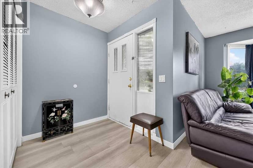 672 Whiteridge Way NE, Calgary, photo 3