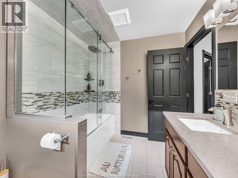 4024 Hickory Acres Drive — photo 30 of 40