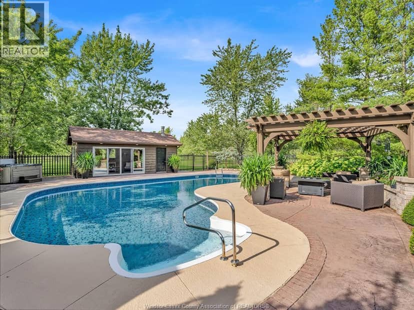 4024 Hickory Acres Drive — photo 38 of 40
