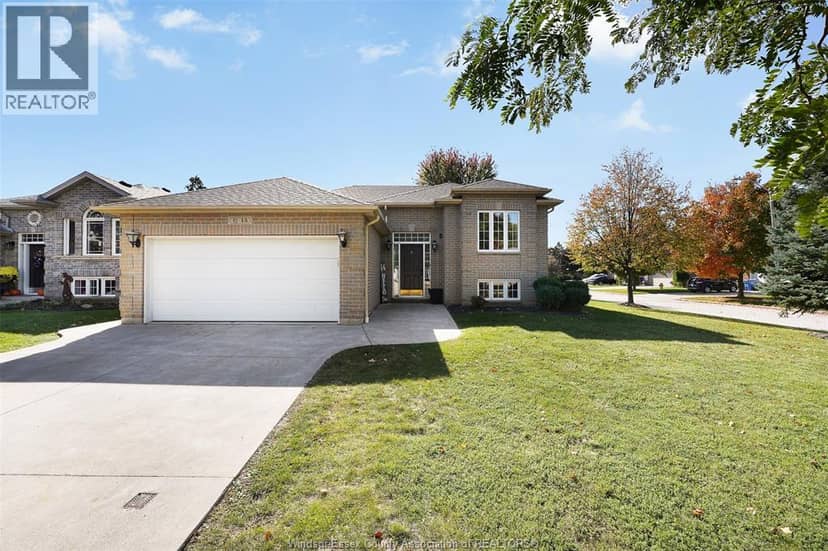 15 Oak Park CRESCENT, Kingsville, photo 3