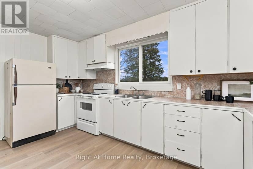 10651 Old Scugog Road — photo 13 of 38