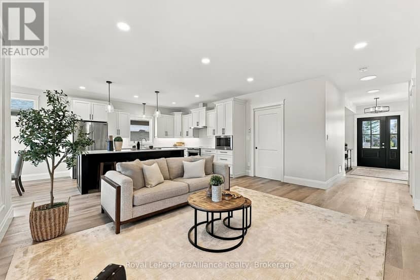 52 Beacon Drive — photo 15 of 40