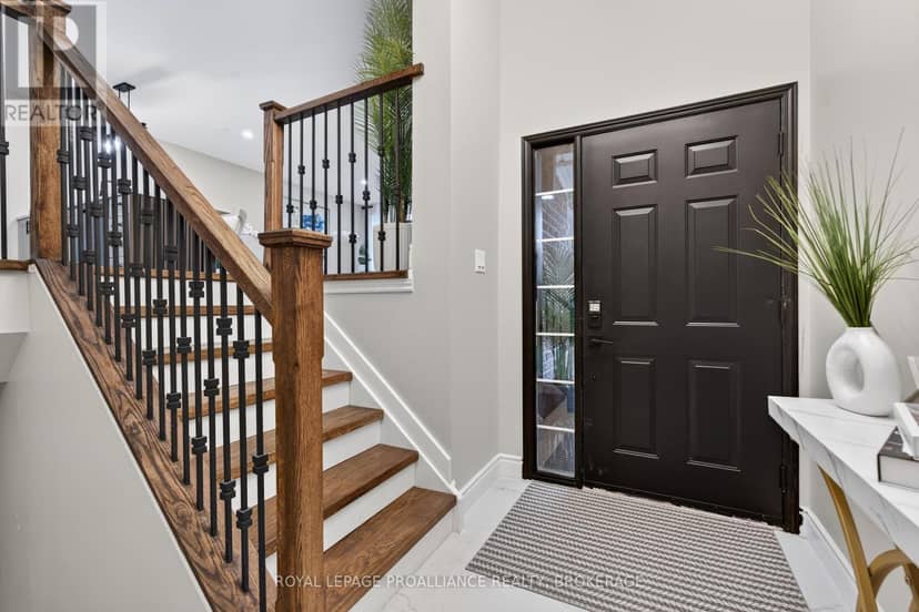 1371 Brackenwood Crescent, Kingston, photo 4