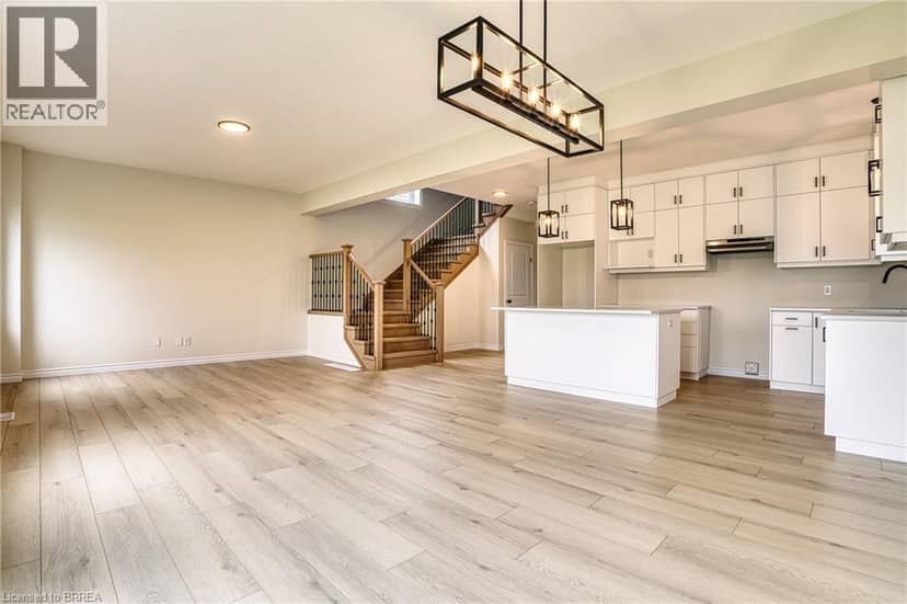 46 FORD Drive — photo 10 of 24