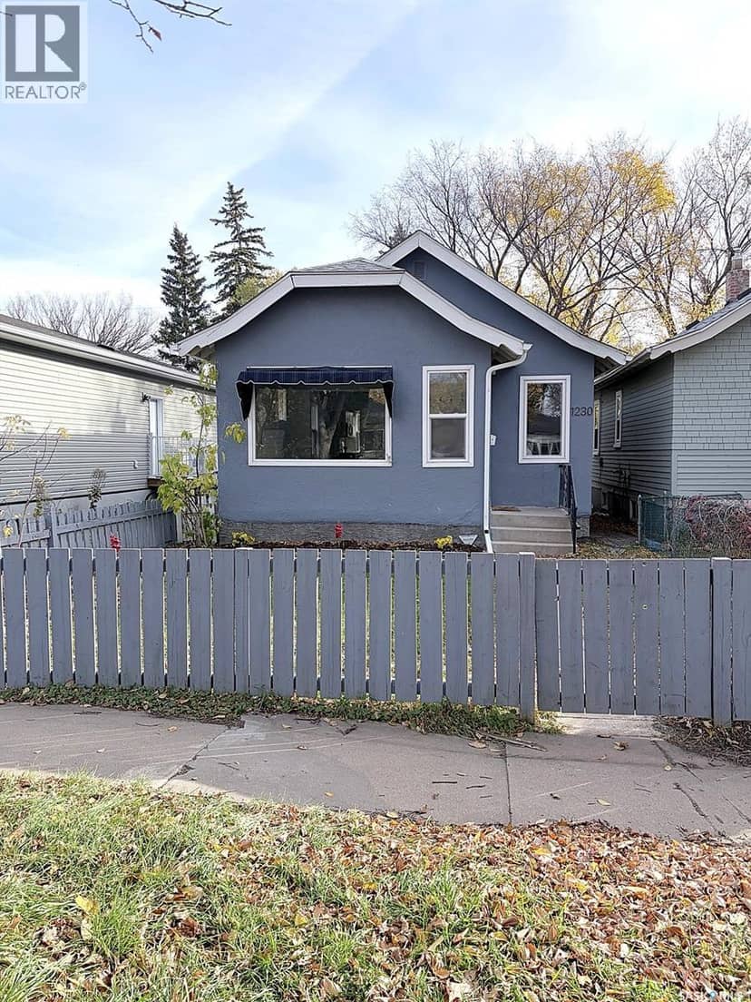 1230 E Avenue N, Saskatoon