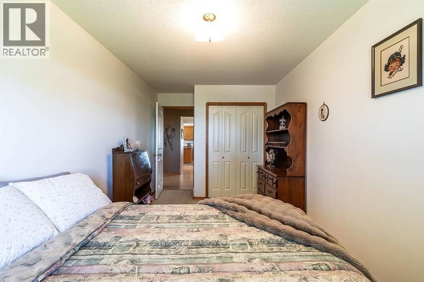14017 Range Road 65 — photo 38 of 40