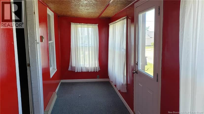 280 Mount Pleasant Avenue — photo 6 of 21