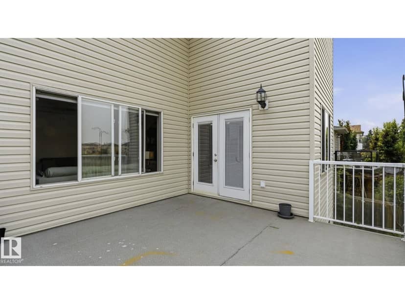 6116 53 AV — photo 18 of 40