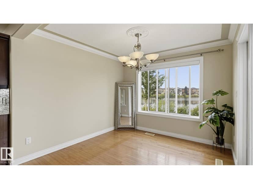 6116 53 AV — photo 14 of 40