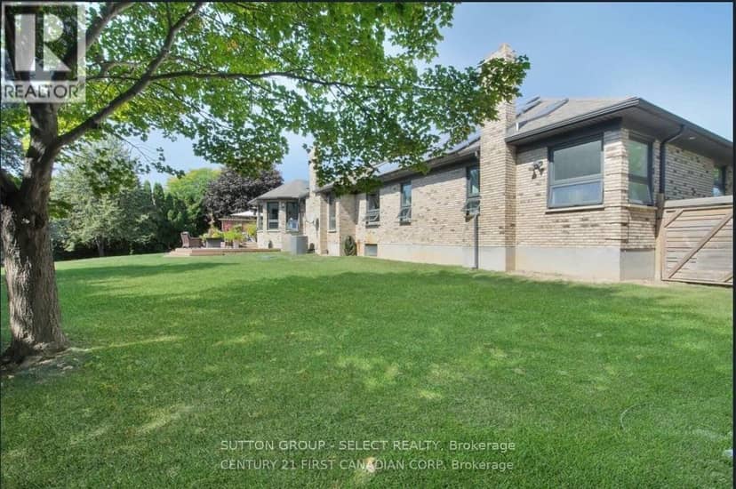 768 Franklinway Crescent — photo 13 of 40