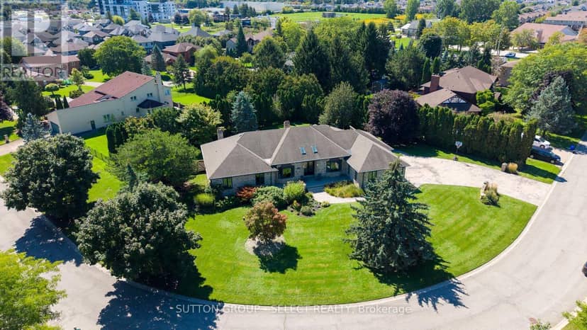 768 Franklinway Crescent, London North, photo 3