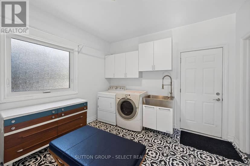 768 Franklinway Crescent — photo 35 of 40