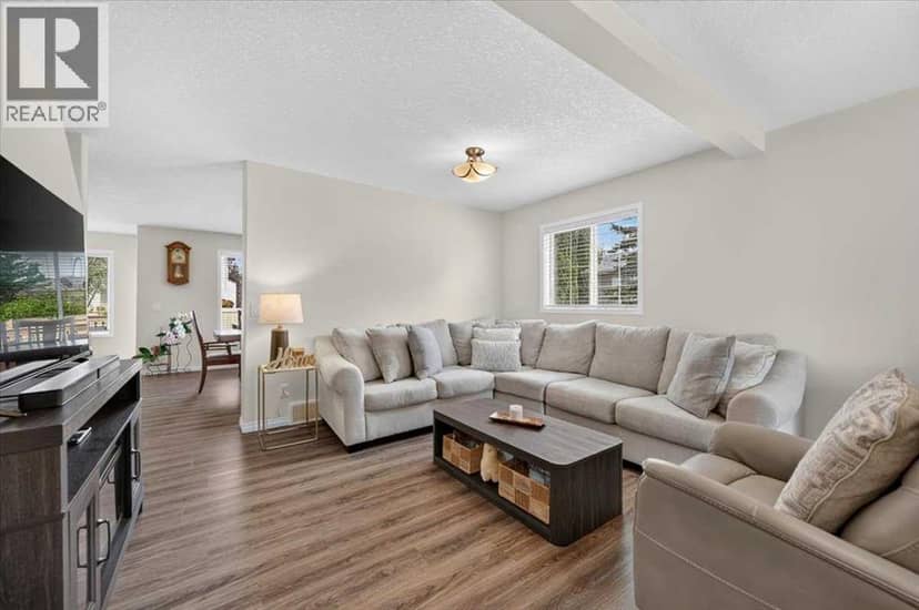 625 Somerset Drive SW, Calgary, photo 4