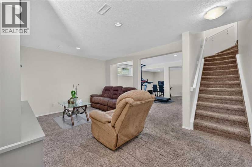 625 Somerset Drive SW — photo 32 of 40