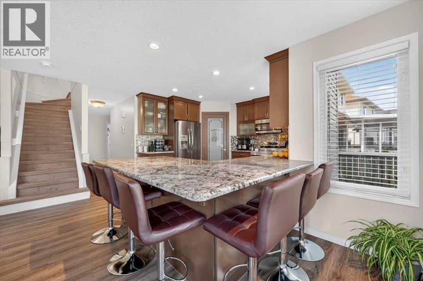 625 Somerset Drive SW — photo 15 of 40