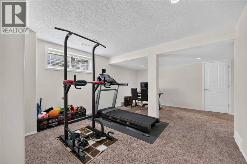 625 Somerset Drive SW — photo 34 of 40