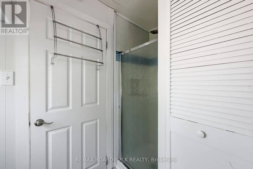 264 Birch Avenue — photo 15 of 37