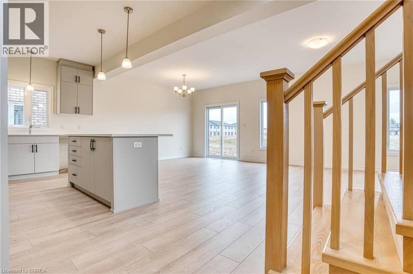30 FORD Drive — photo 3 of 23