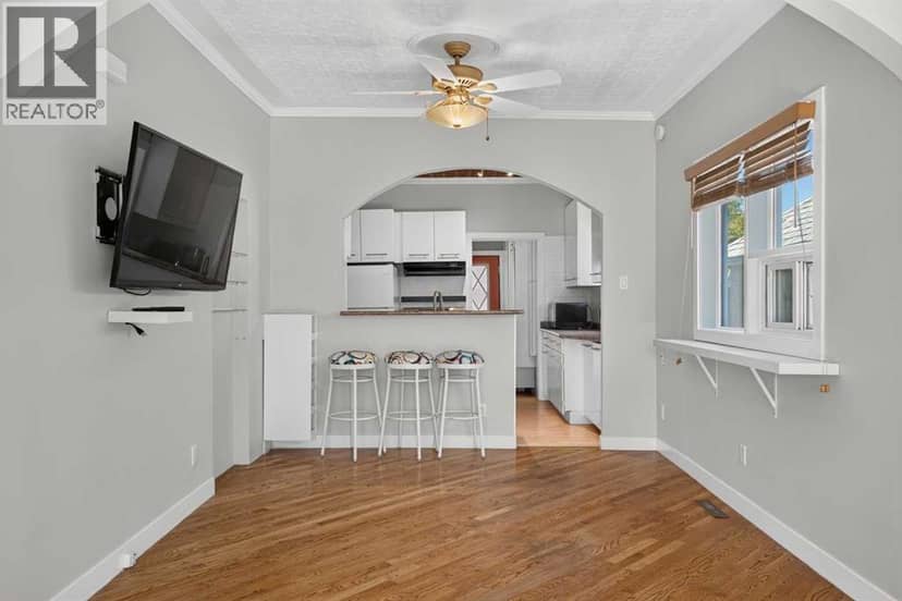 1040 19 Avenue SE, Calgary, photo 8