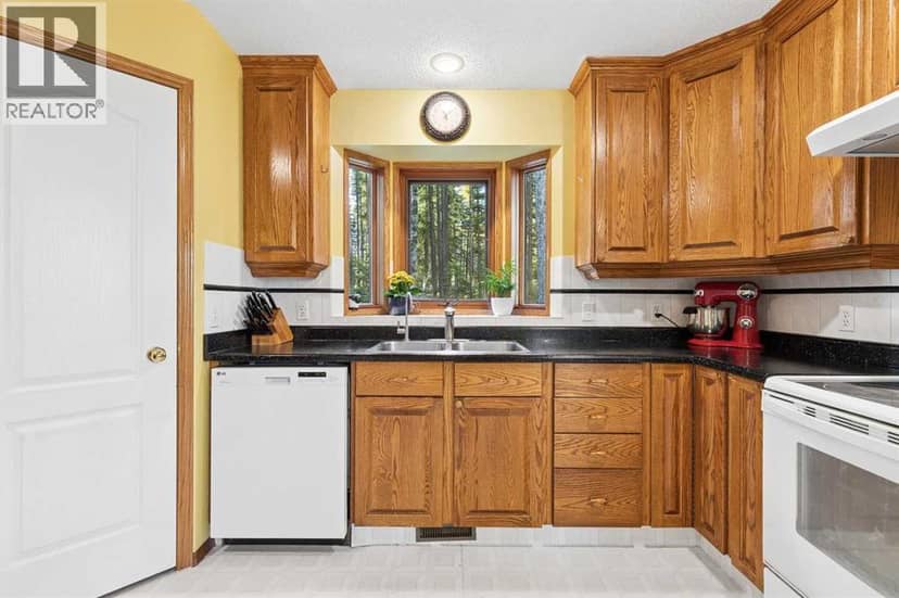 79 Meadow View Road — photo 10 of 40