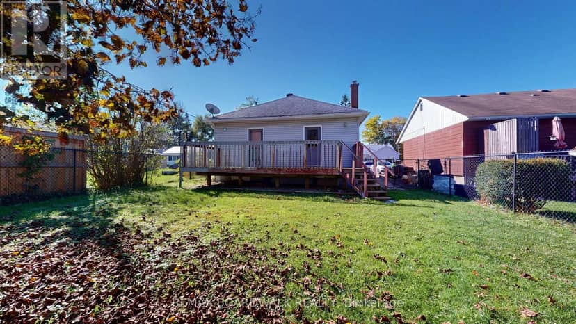 31 Wright Crescent, Brockville, photo 2