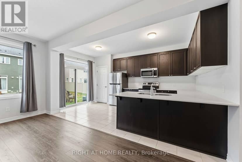 709 Derreen Avenue, Ottawa, photo 8