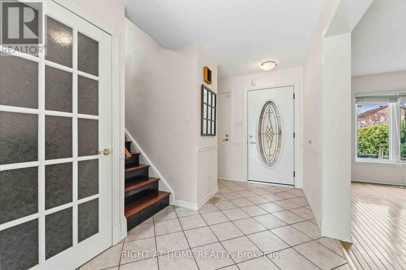 26 Denham Way — photo 3 of 26