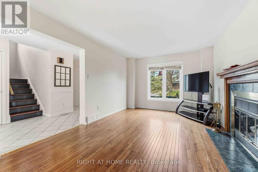 26 Denham Way — photo 7 of 26