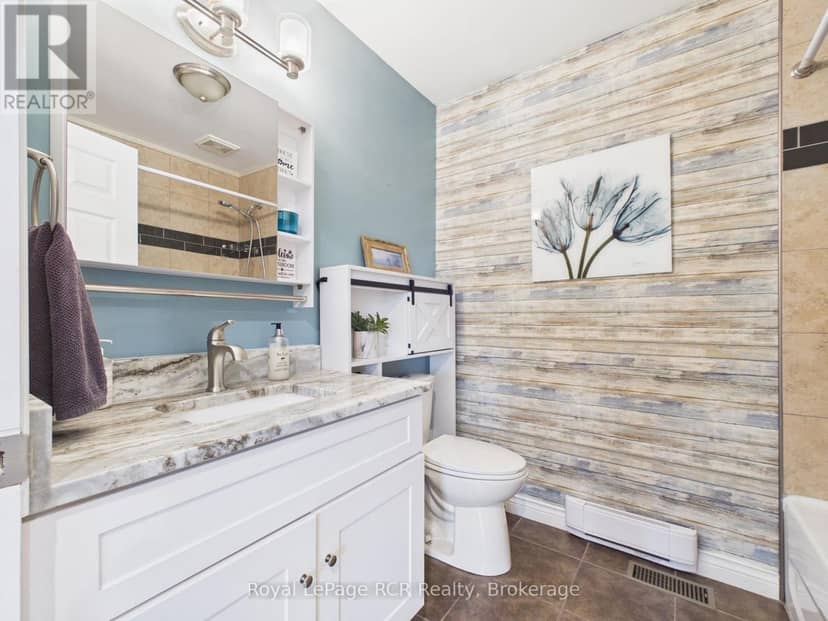251 Pearson Street — photo 27 of 40
