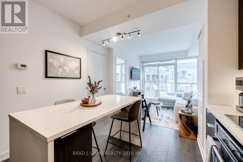 642 - 38 Iannuzzi Street — photo 9 of 24