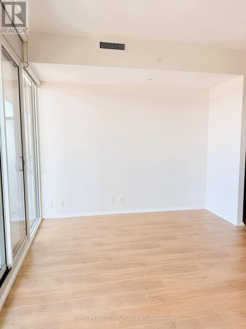 3307 - 125 Peter Street — photo 9 of 40