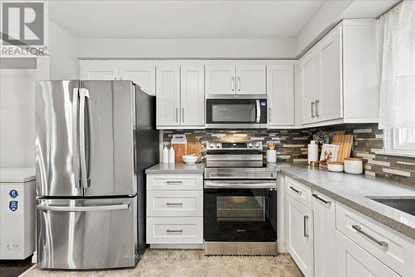 4 - 1415 Fieldlight Boulevard — photo 14 of 40