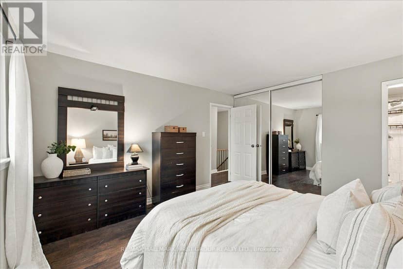 4 - 1415 Fieldlight Boulevard — photo 23 of 40