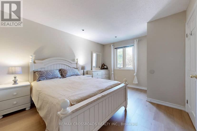 63 Baynards Lane — photo 35 of 40