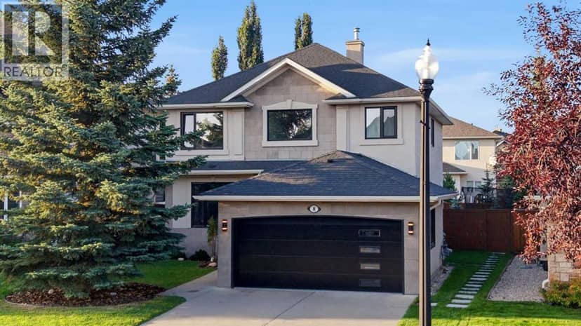8 Strathlea Close SW, Calgary, photo 2