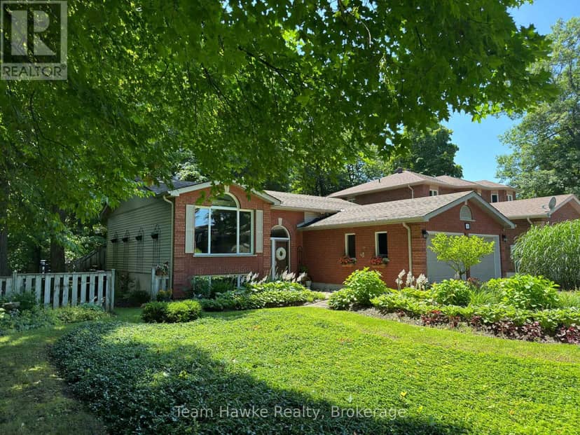 16 Brule Street, Penetanguishene, photo 3
