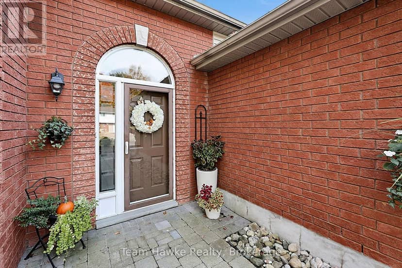16 Brule Street, Penetanguishene, photo 5