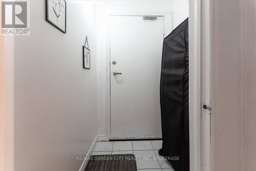 43 York Street — photo 3 of 38