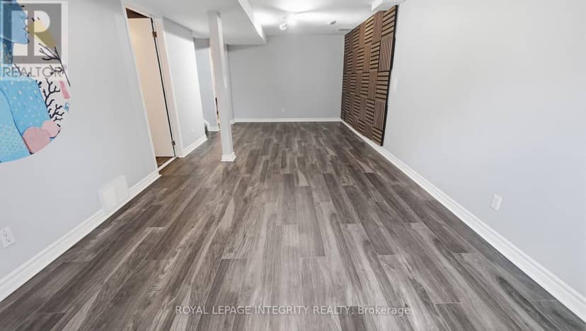 1080 Des Ormes Place — photo 38 of 40