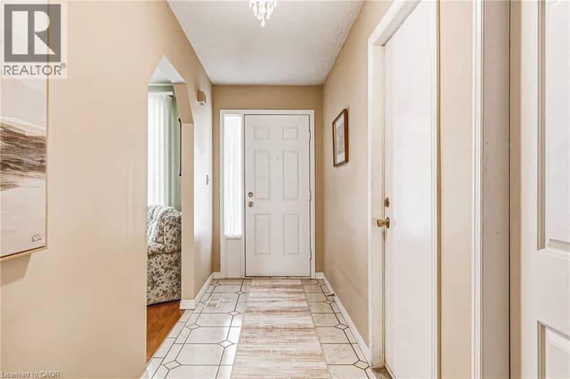 565 STONE CHURCH Road W, Hamilton, photo 5